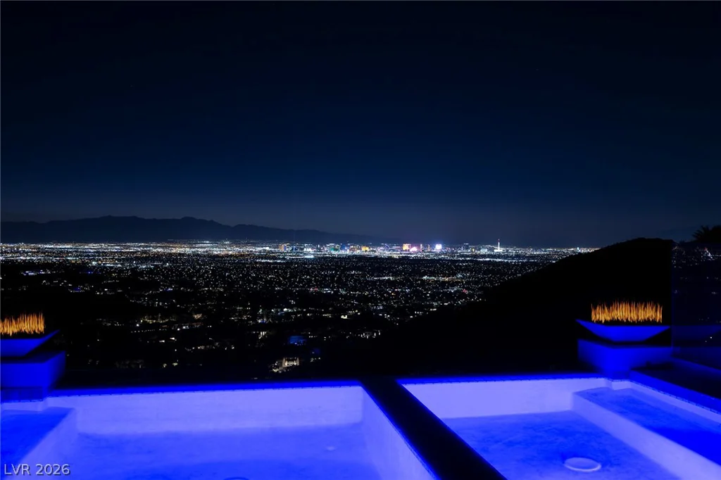 665 Overlook Rim, Henderson, NV 89012
