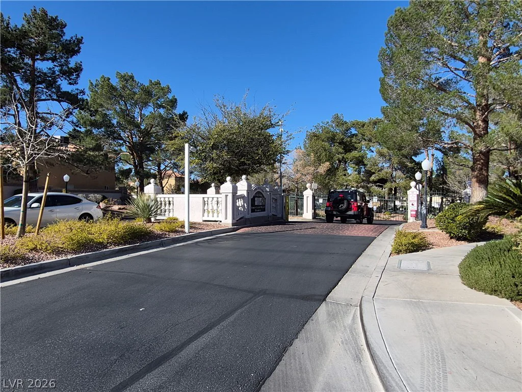 3303 Cheltenham, Las Vegas, NV 89129