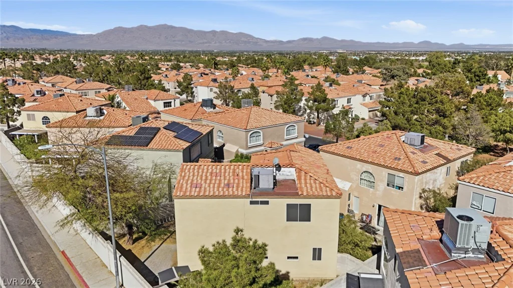 3303 Cheltenham, Las Vegas, NV 89129