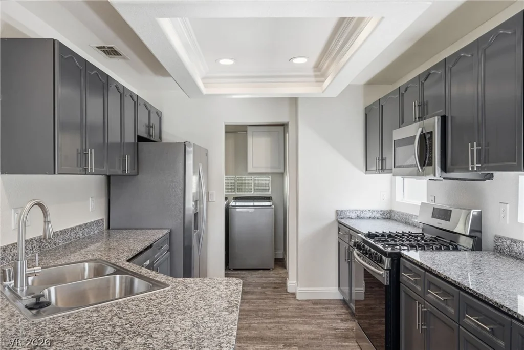 3303 Cheltenham, Las Vegas, NV 89129
