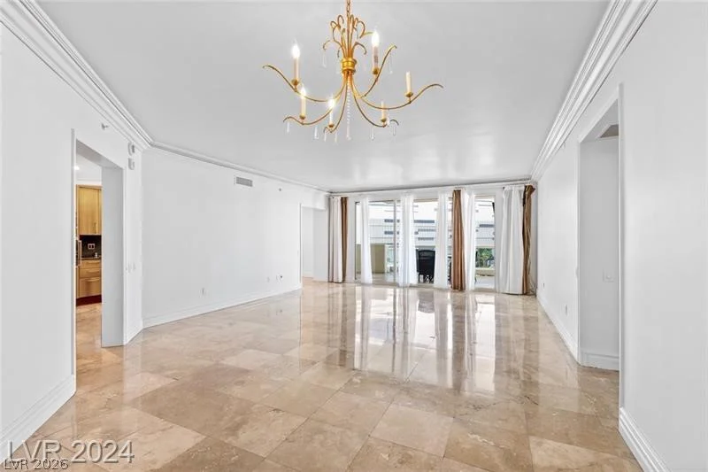 2857 Paradise, Las Vegas, NV 89109