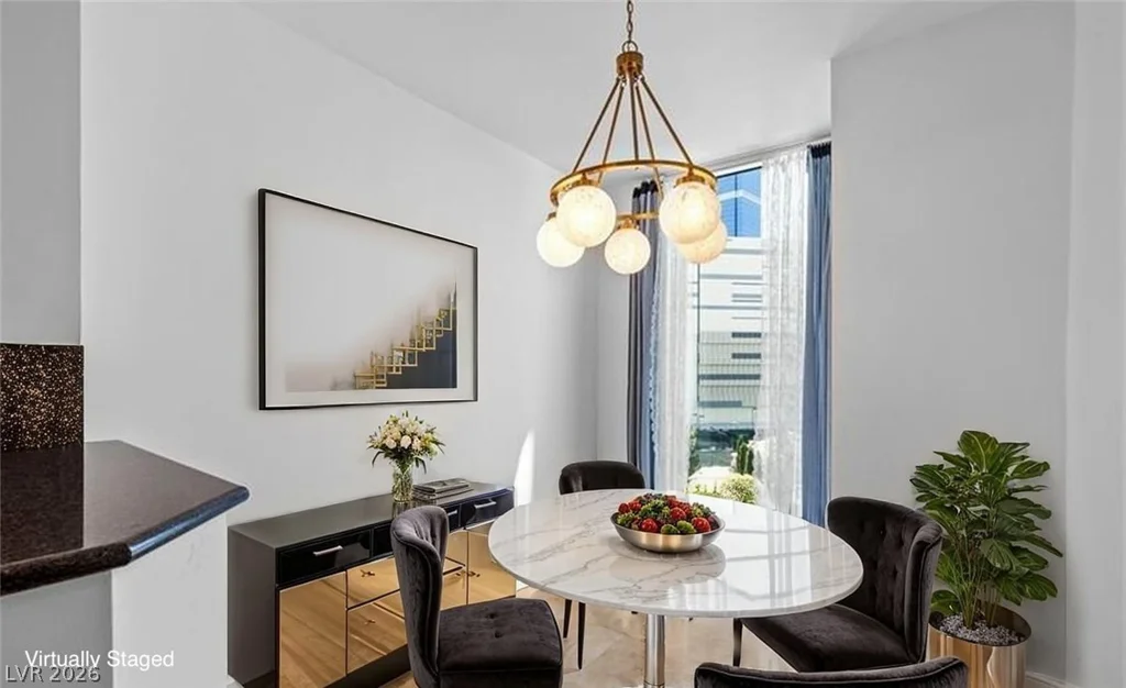 2857 Paradise, Las Vegas, NV 89109