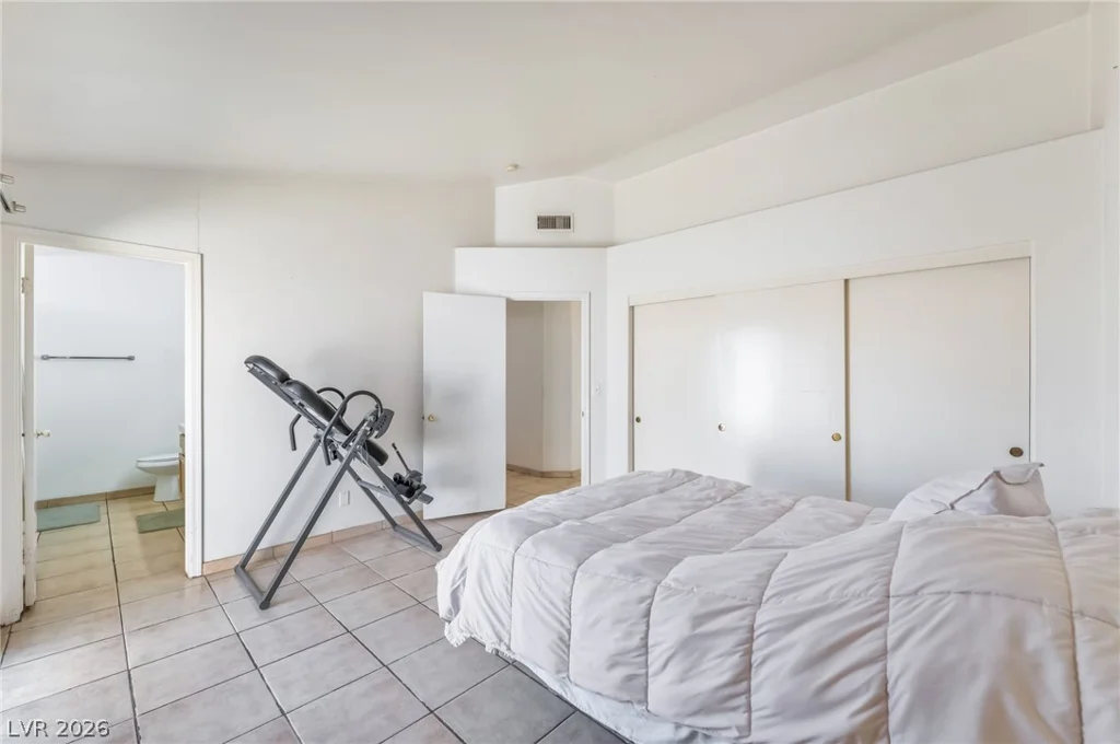 2220 Misty Ridge, North Las Vegas, NV 89032