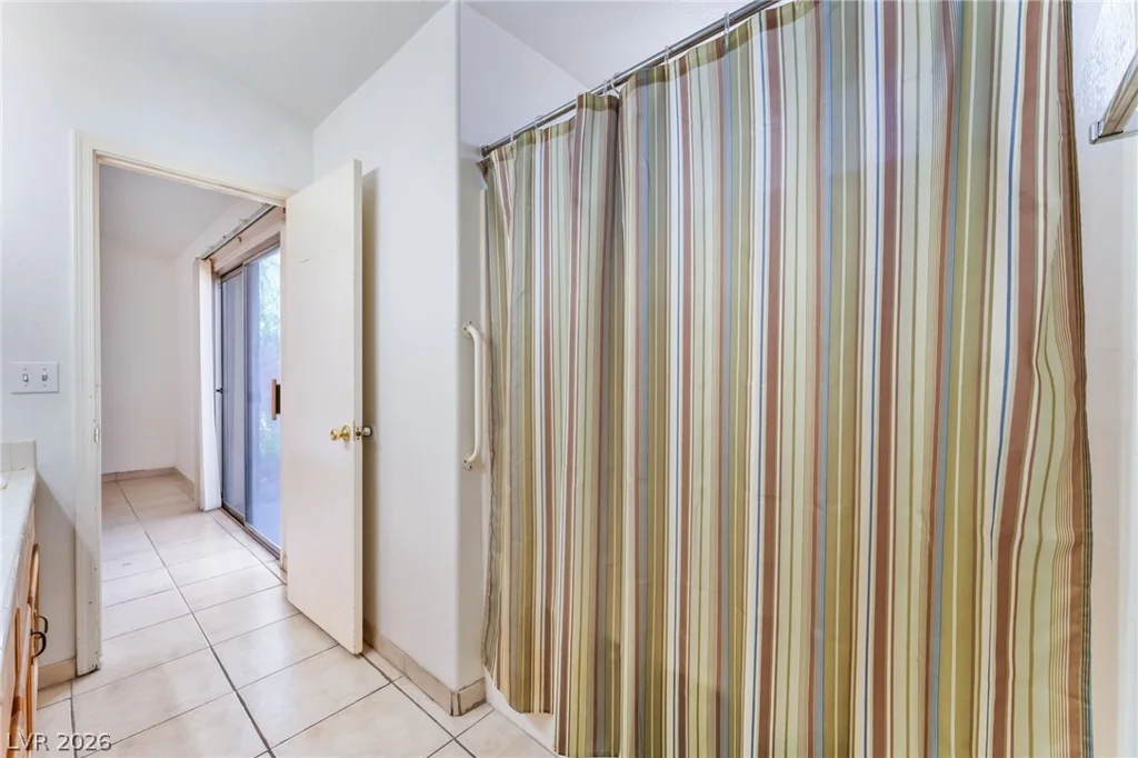 2220 Misty Ridge, North Las Vegas, NV 89032