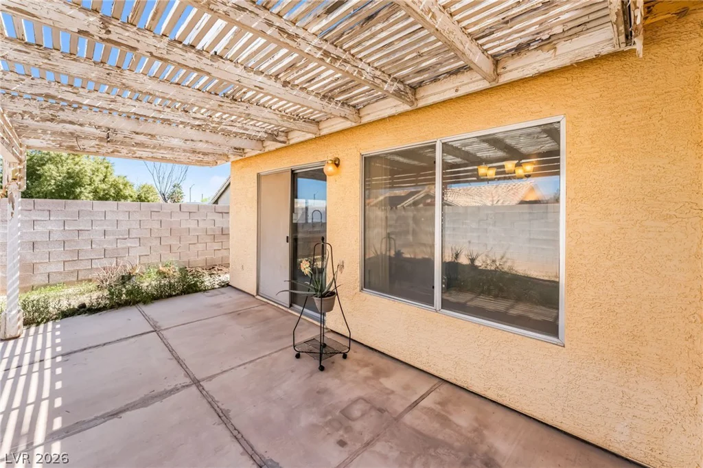 2220 Misty Ridge, North Las Vegas, NV 89032