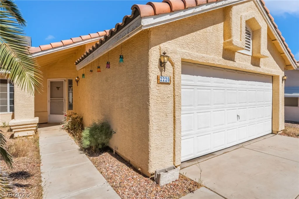 2220 Misty Ridge, North Las Vegas, NV 89032