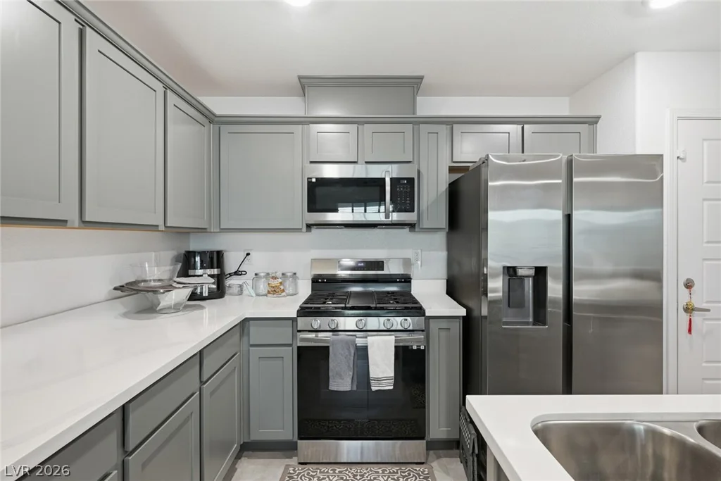 3510 Golden Chariot, Las Vegas, NV 89106
