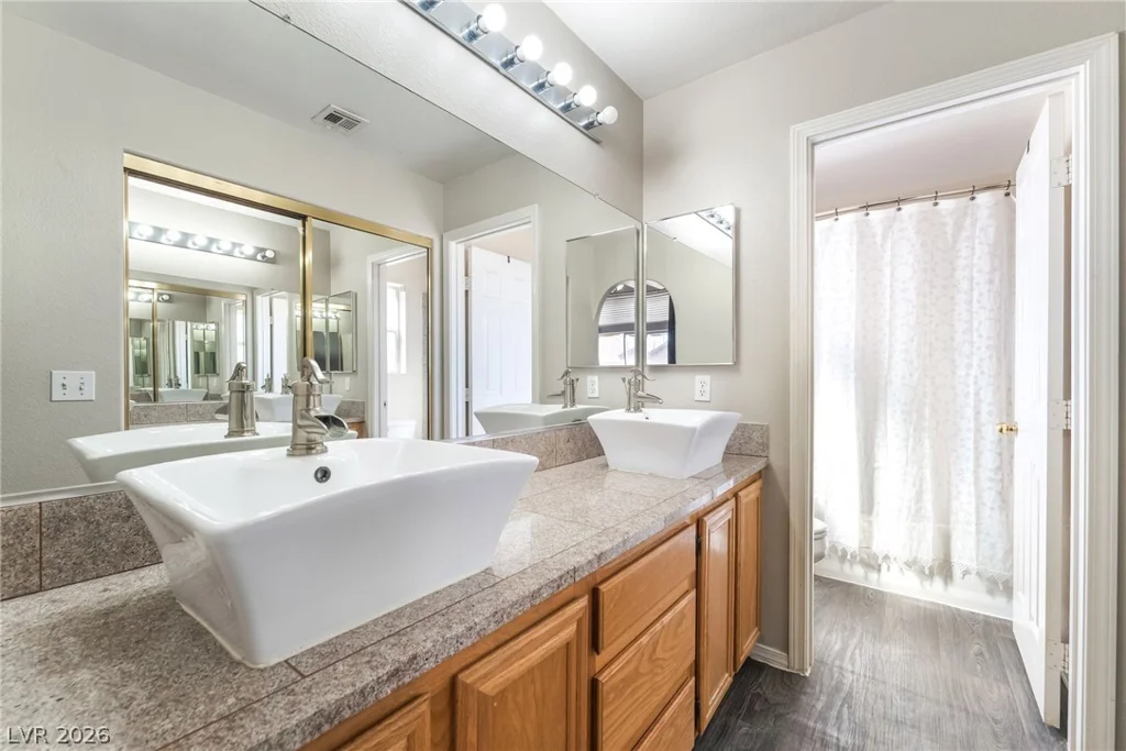 8390 Lexford, Las Vegas, NV 89123