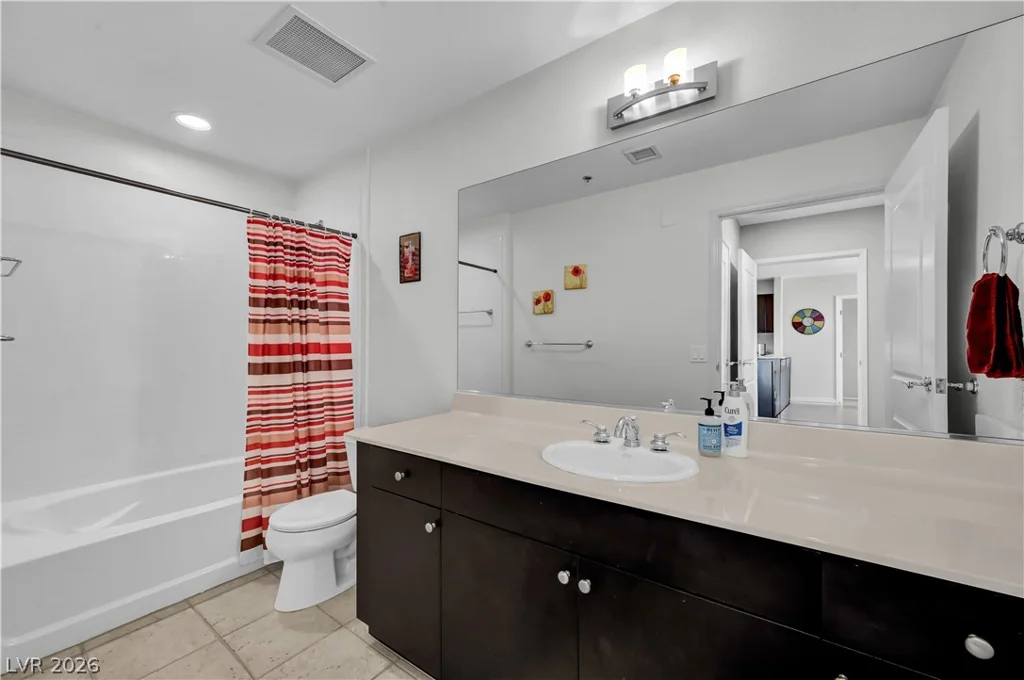 8255 Las Vegas, Las Vegas, NV 89123