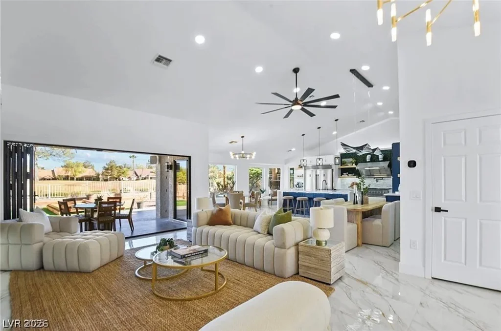 2652 Golfside, Las Vegas, NV 89134