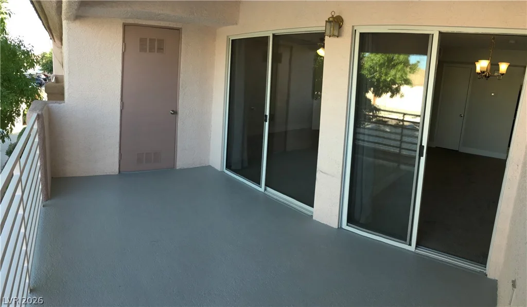 4555 Sahara, Las Vegas, NV 89104