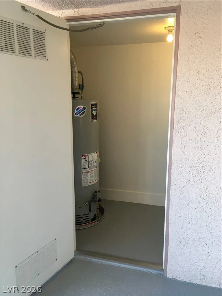 4555 Sahara, Las Vegas, NV 89104
