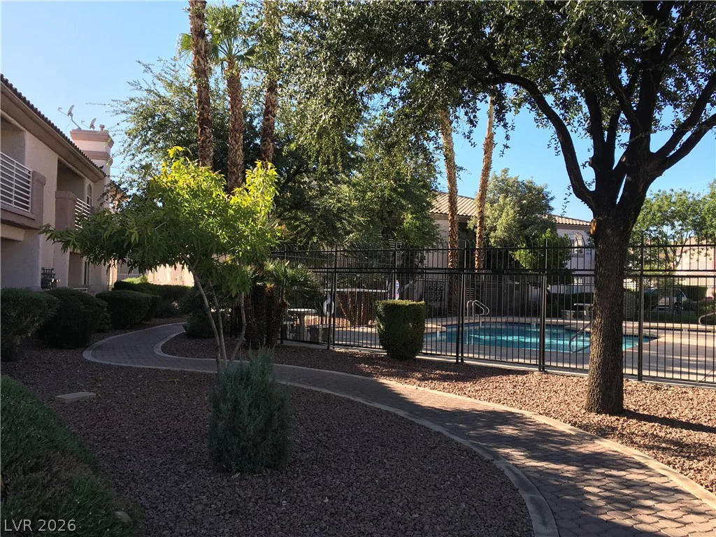 4555 Sahara, Las Vegas, NV 89104