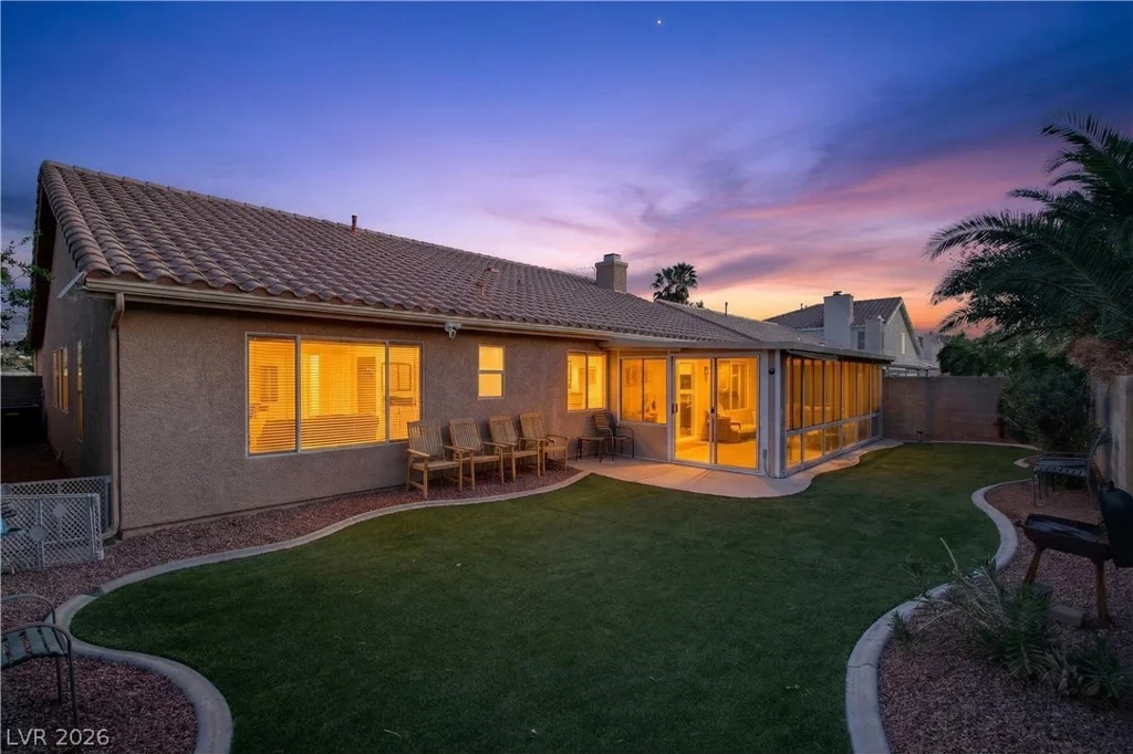 1911 Ginger Blossom, North Las Vegas, NV 89031