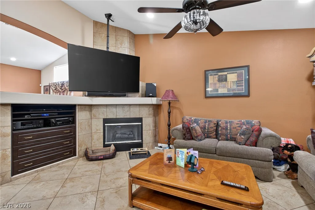 1911 Ginger Blossom, North Las Vegas, NV 89031