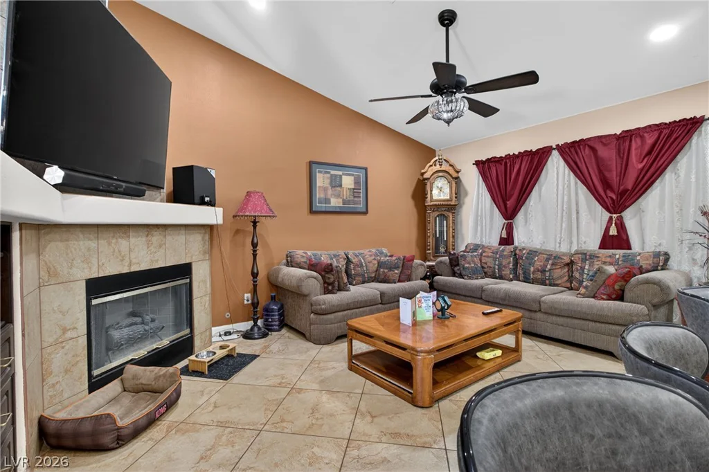 1911 Ginger Blossom, North Las Vegas, NV 89031