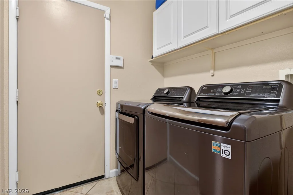 1911 Ginger Blossom, North Las Vegas, NV 89031