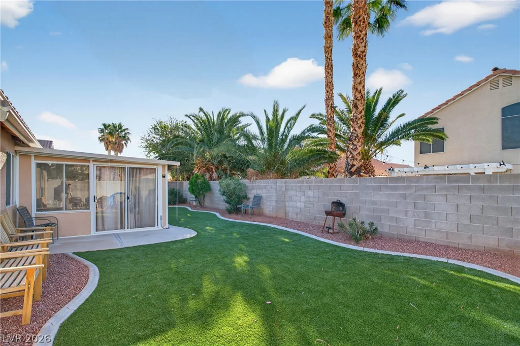 1911 Ginger Blossom, North Las Vegas, NV 89031