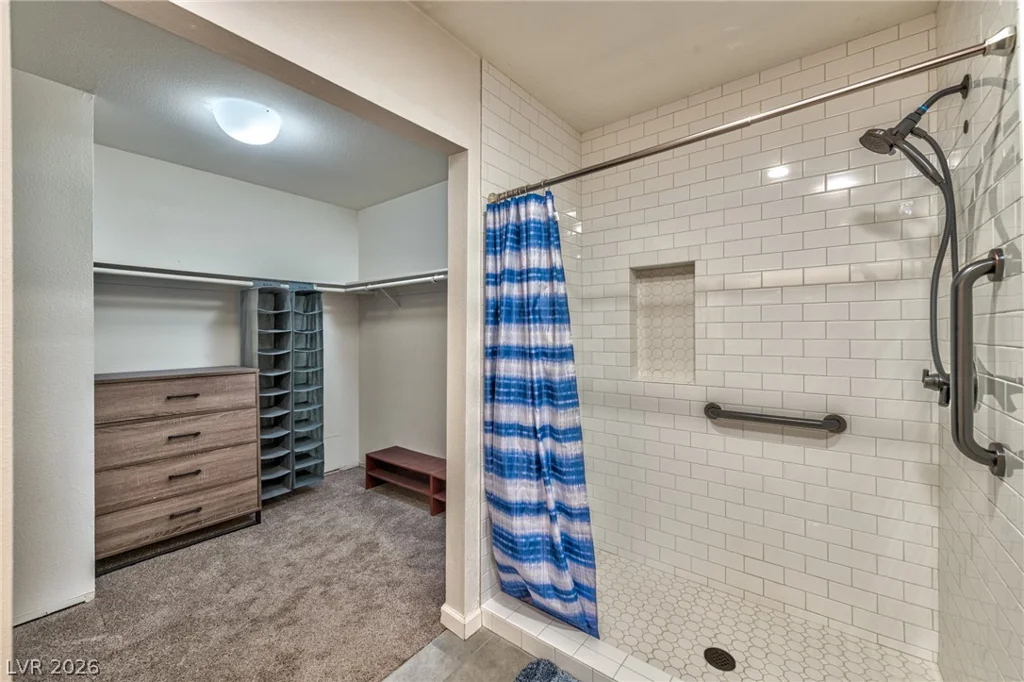 2461 El Paseo, Las Vegas, NV 89121