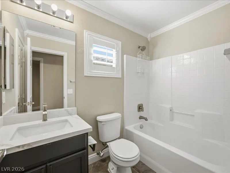 6416 Alderlyn, Las Vegas, NV 89122