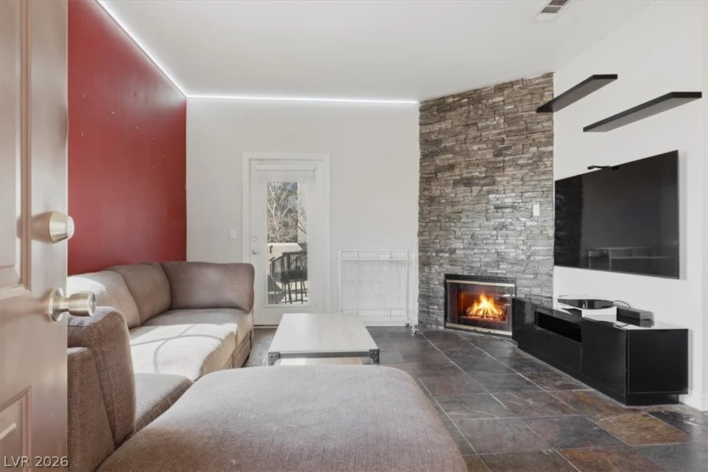 5250 Rainbow, Las Vegas, NV 89118