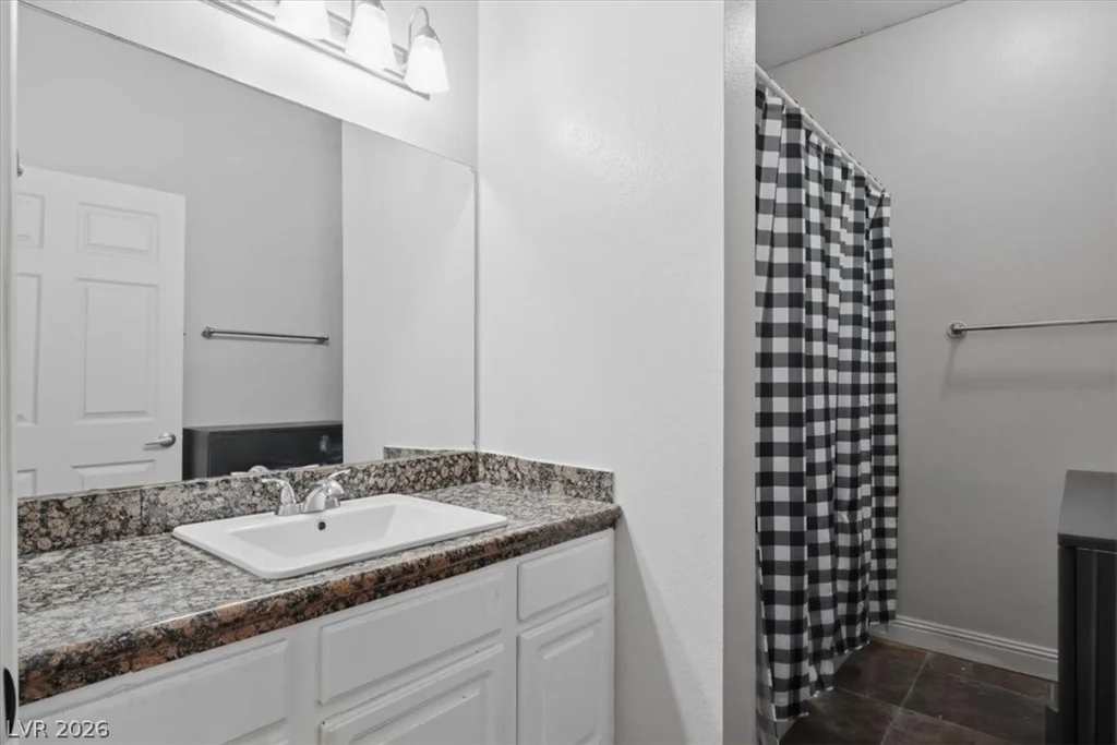 5250 Rainbow, Las Vegas, NV 89118