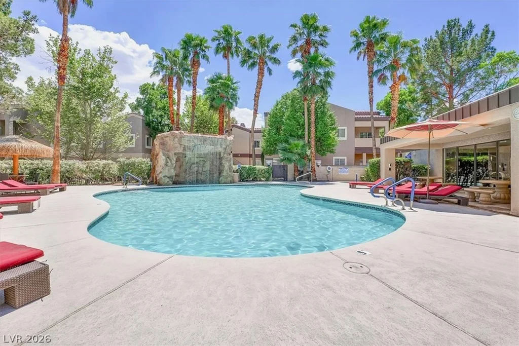 5250 Rainbow, Las Vegas, NV 89118