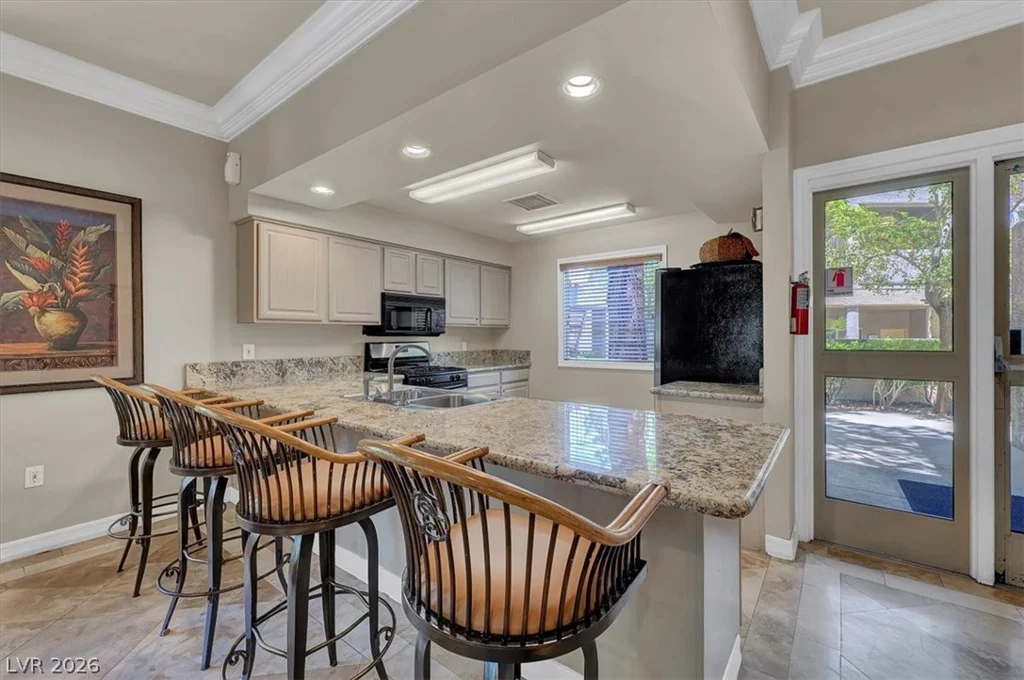 5250 Rainbow, Las Vegas, NV 89118