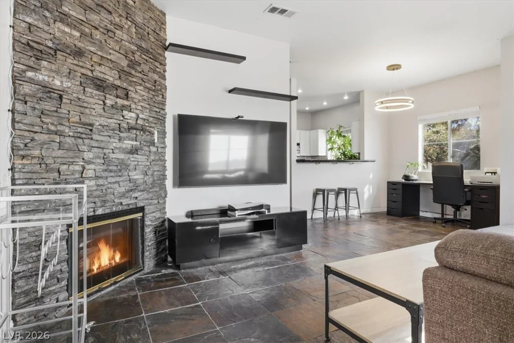 5250 Rainbow, Las Vegas, NV 89118