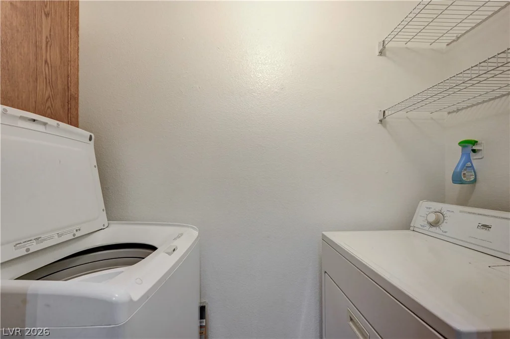 8555 Russell, Las Vegas, NV 89113