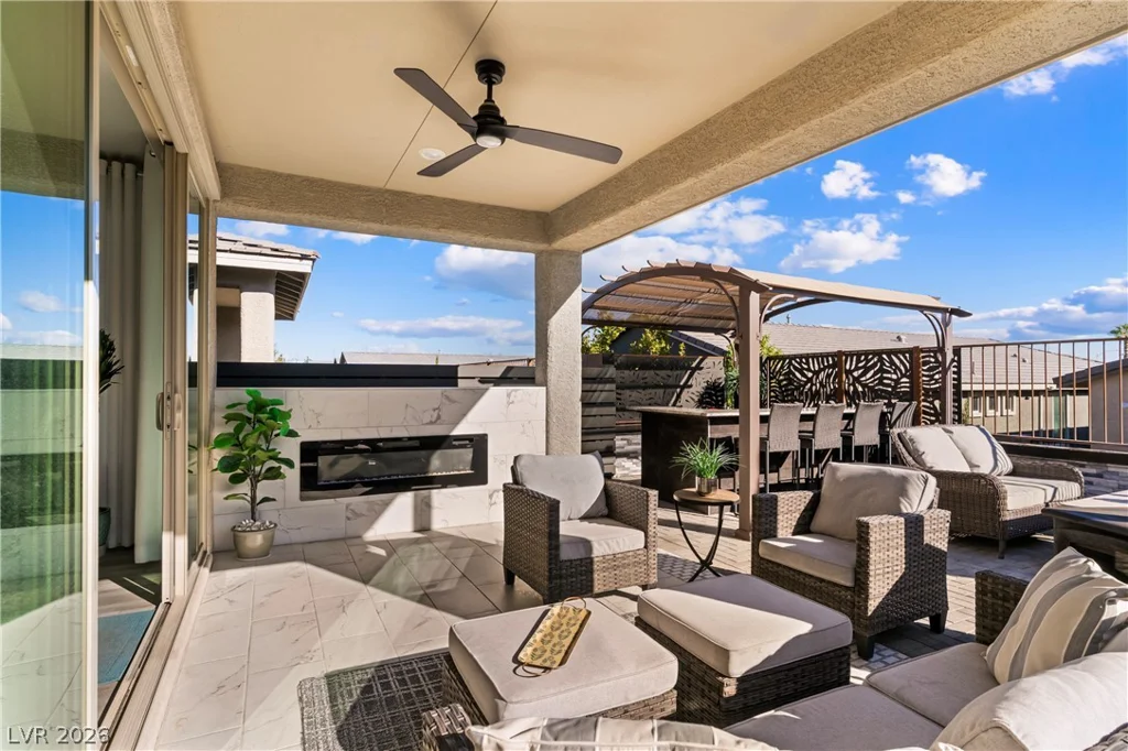 2375 Elmont, North Las Vegas, NV 89086