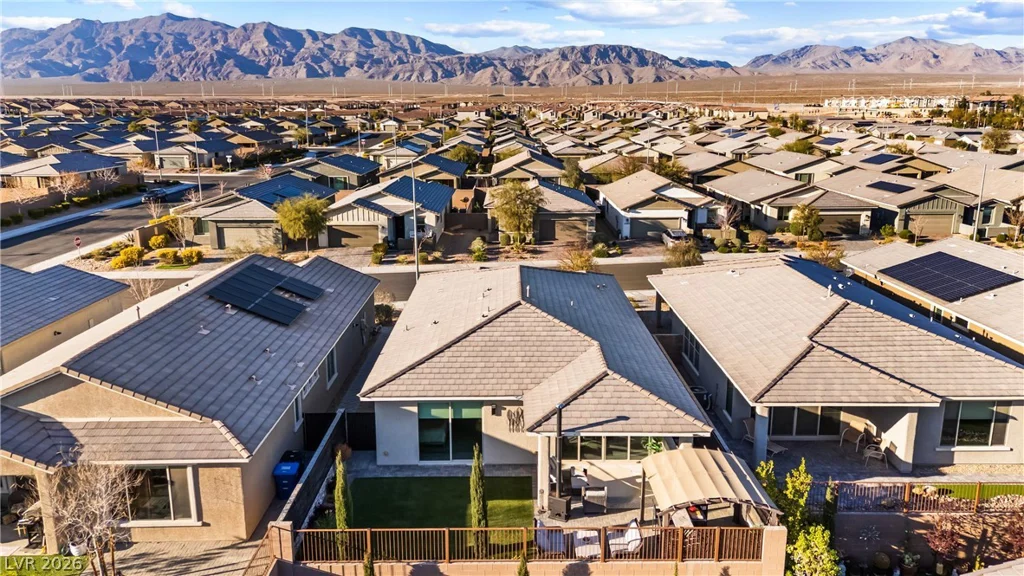 2375 Elmont, North Las Vegas, NV 89086