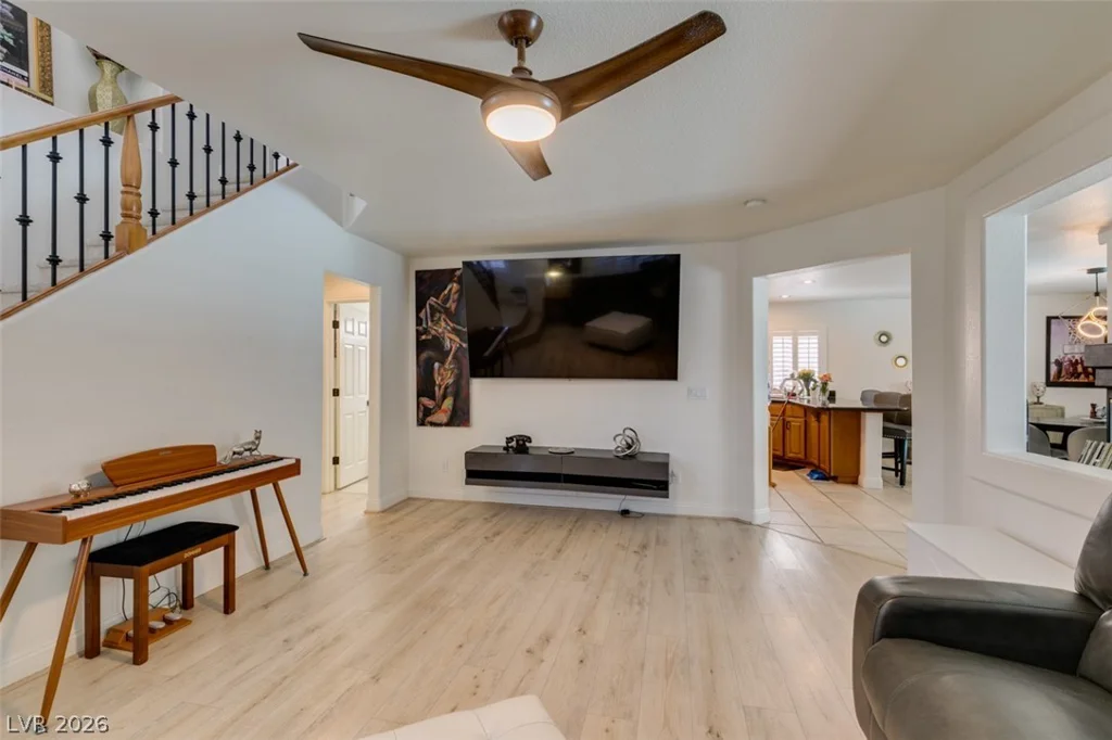 10949 Fintry Hills, Las Vegas, NV 89141