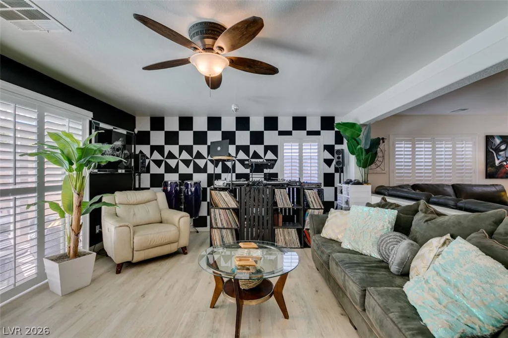 10949 Fintry Hills, Las Vegas, NV 89141