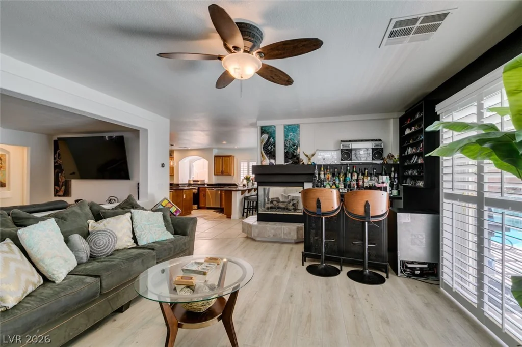 10949 Fintry Hills, Las Vegas, NV 89141