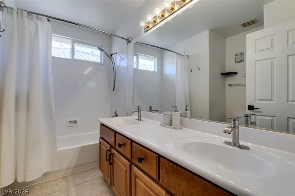 10949 Fintry Hills, Las Vegas, NV 89141