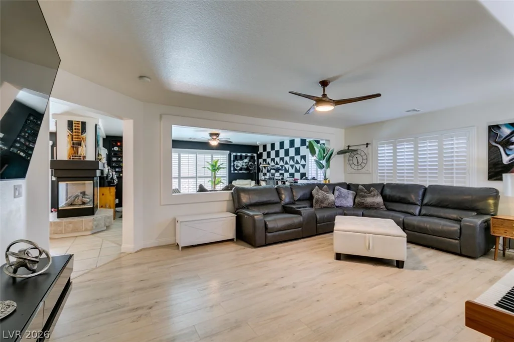 10949 Fintry Hills, Las Vegas, NV 89141