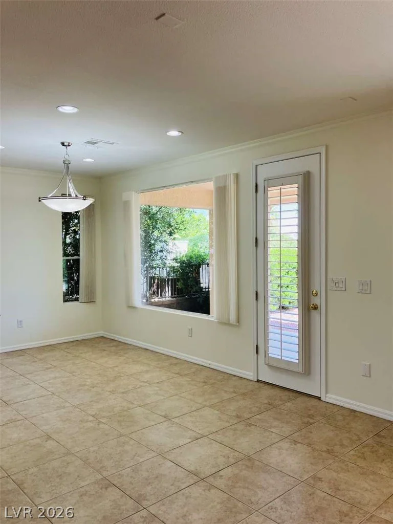 5120 Vincitor, Las Vegas, NV 89135