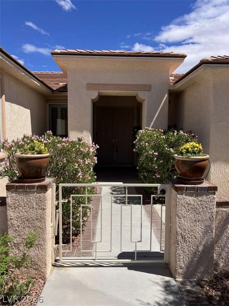 5120 Vincitor, Las Vegas, NV 89135