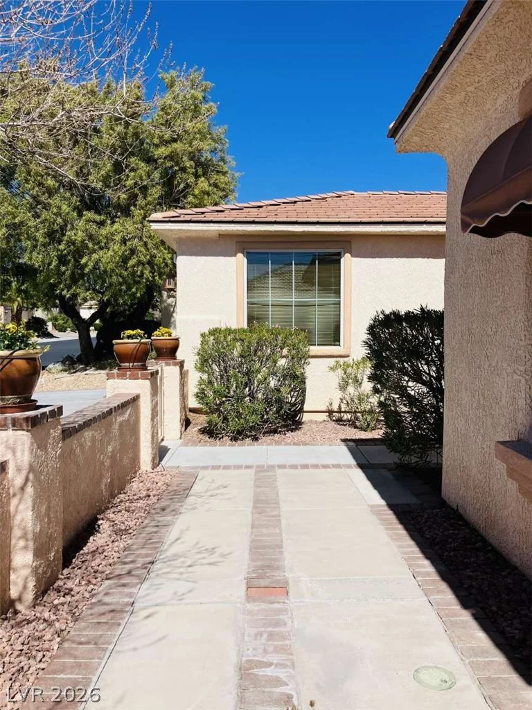 5120 Vincitor, Las Vegas, NV 89135