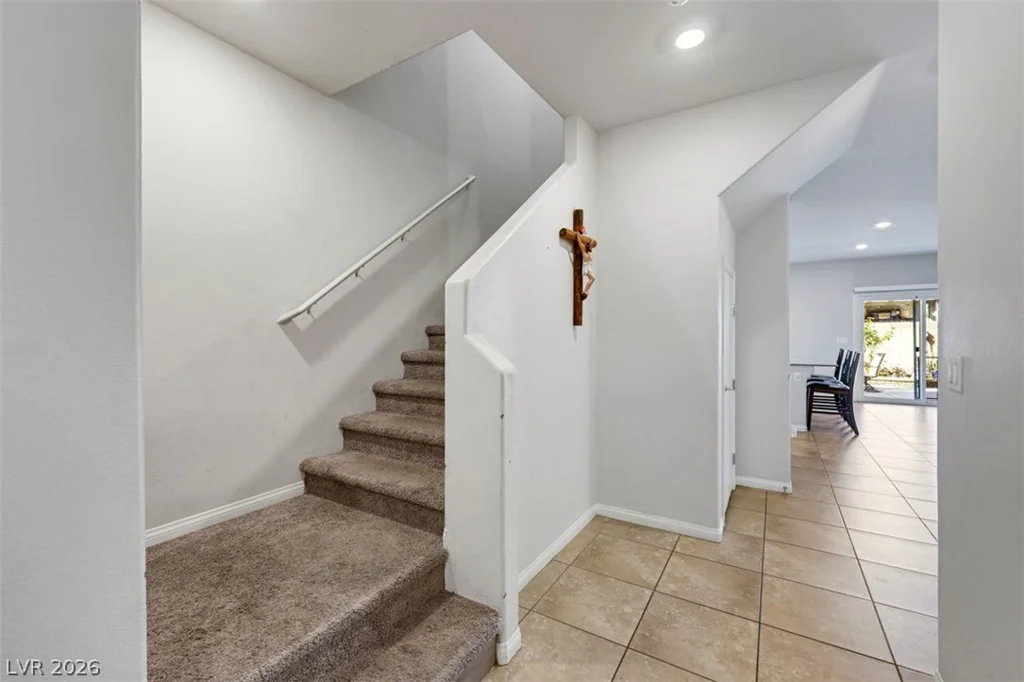 1054 Twincrest, North Las Vegas, NV 89032