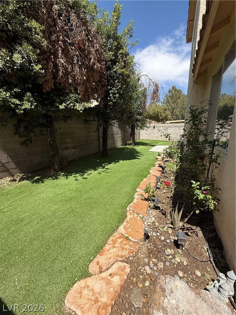 7305 Tealwood, Las Vegas, NV 89131