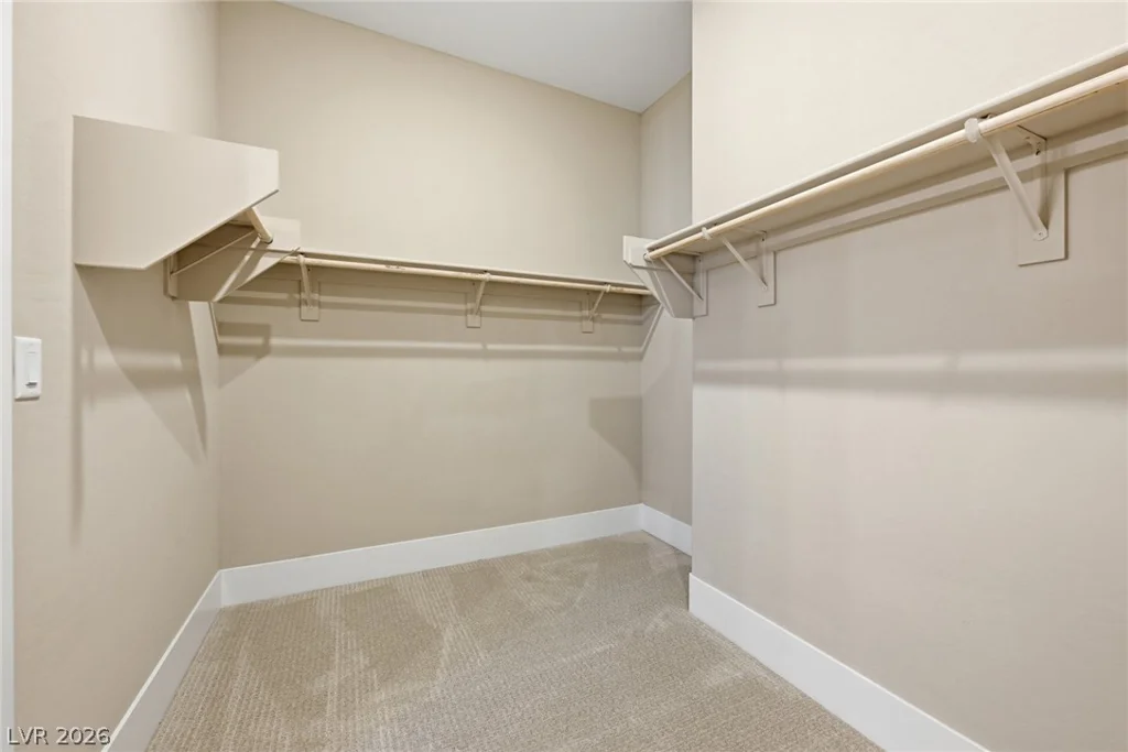 10103 Redwood Desert, Las Vegas, NV 89143