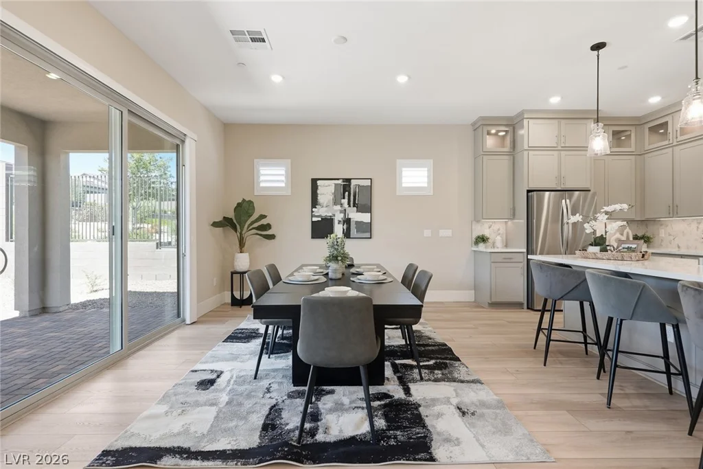 10103 Redwood Desert, Las Vegas, NV 89143