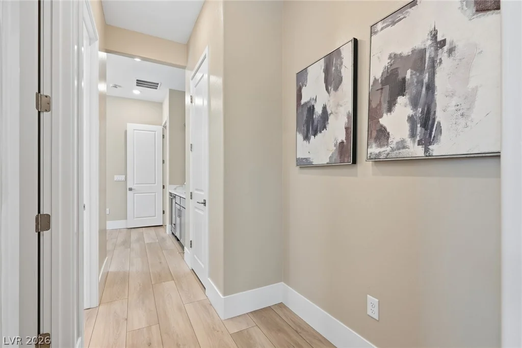 10103 Redwood Desert, Las Vegas, NV 89143