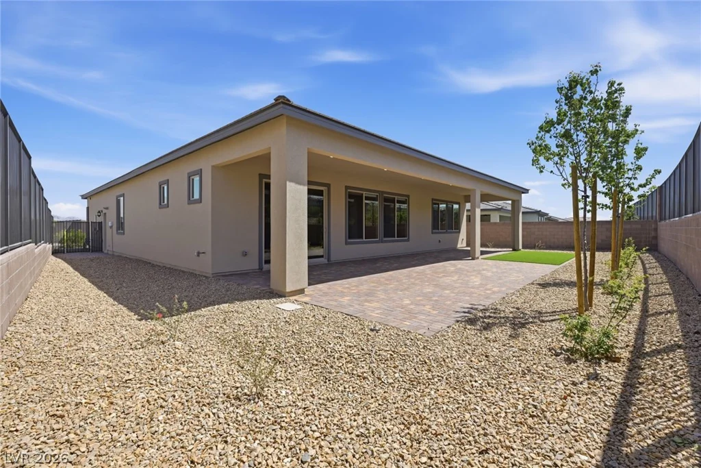 10103 Redwood Desert, Las Vegas, NV 89143
