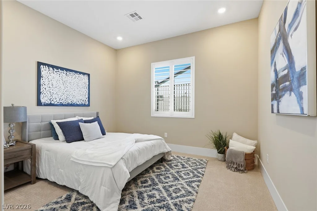10103 Redwood Desert, Las Vegas, NV 89143
