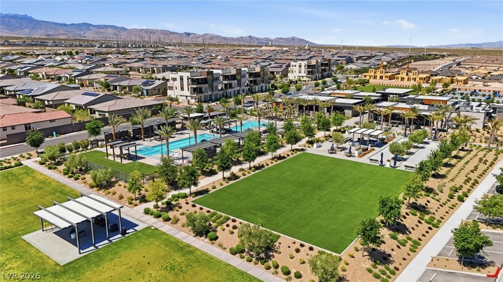 10103 Redwood Desert, Las Vegas, NV 89143