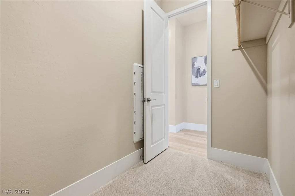 10103 Redwood Desert, Las Vegas, NV 89143