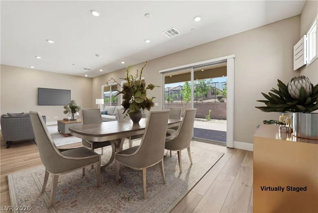 10103 Redwood Desert, Las Vegas, NV 89143